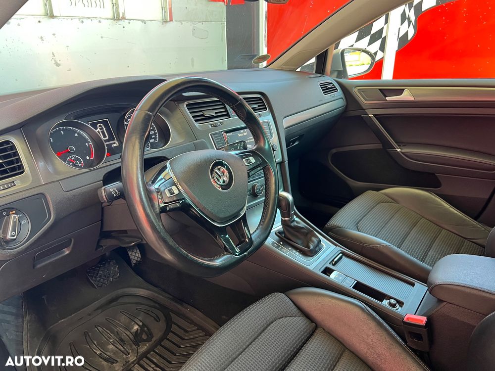 Volkswagen Golf 1.6 TDI DSG BMT Comfortline - 5