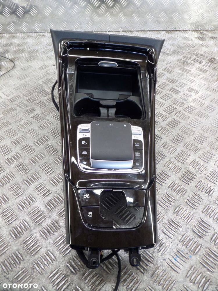 tunel środkowy panel dekor mercedes a-klasa a35 amg w177 - 1