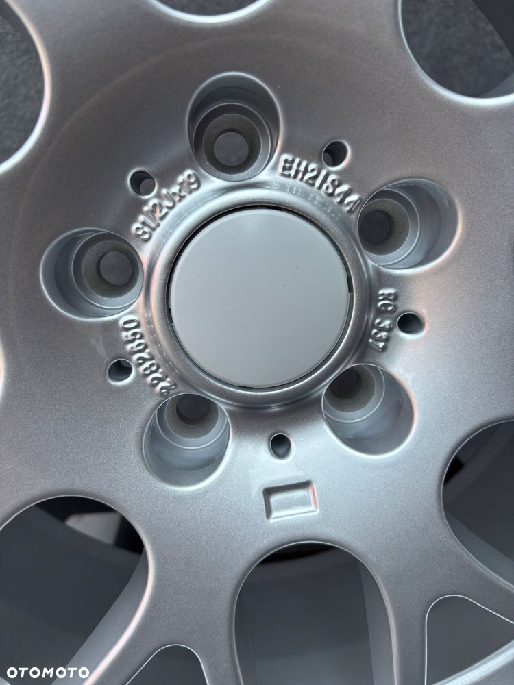 Srebrne Felgi do BMW w dwóch szerokościach 19 5x120 3 F30 F32 F36 alufelgi F10 Z3 Z4 E46 X1 X3 E83 E90 F34 GT F01 F12 F20 F22 E87 E81 M pakiet - 8