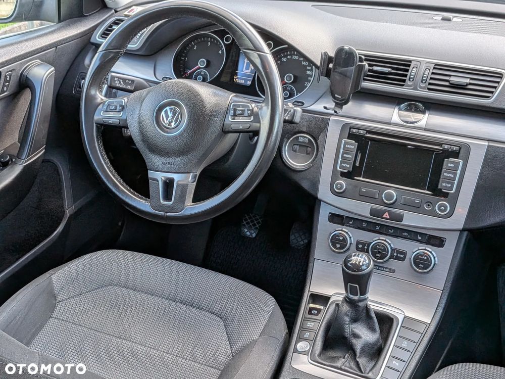 Volkswagen Passat 2.0 TDI 4Mot Comfortline - 16