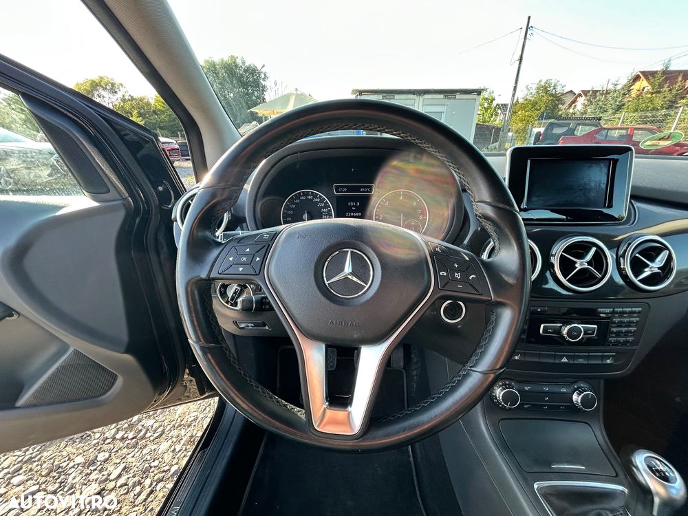 Mercedes-Benz B 180 CDI BlueEFFICIENCY - 3