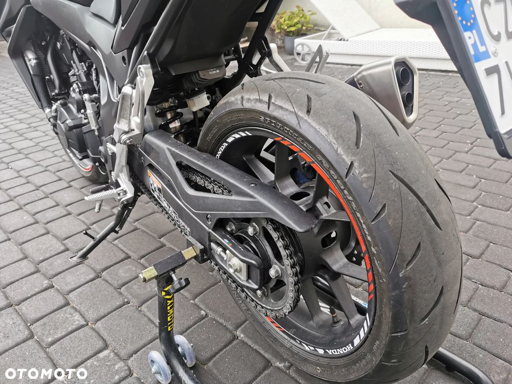 Honda Hornet - 4