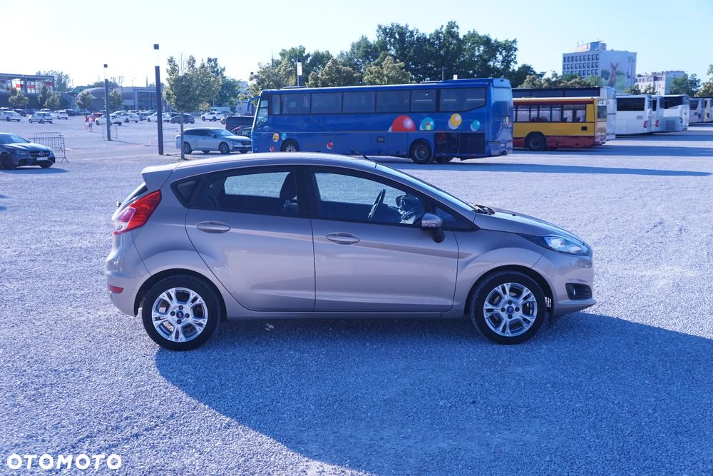 Ford Fiesta 1.25 Trend - 6