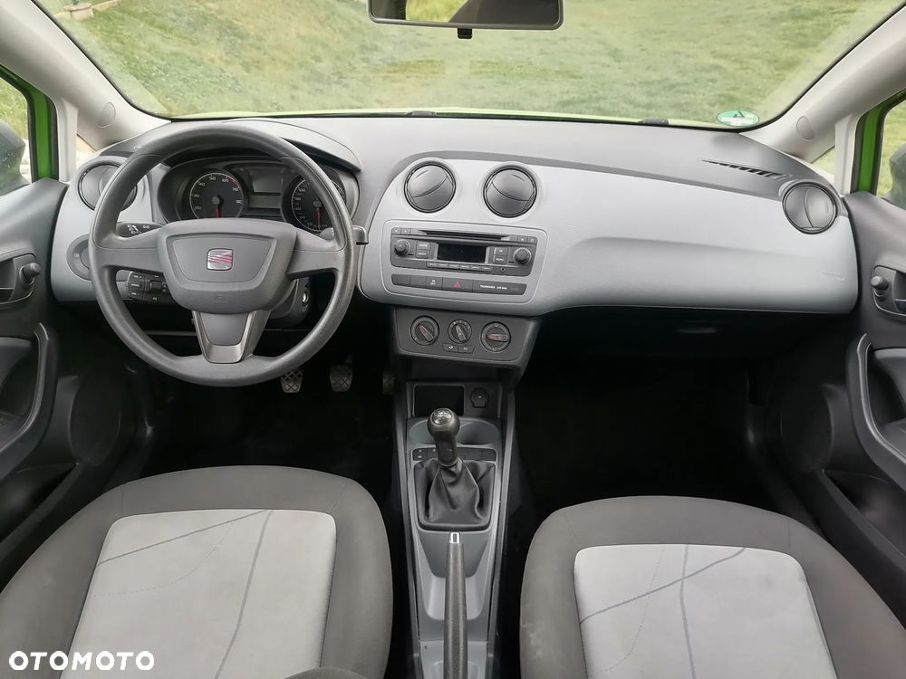 Seat Ibiza 1.2 12V Reference Salsa - 12