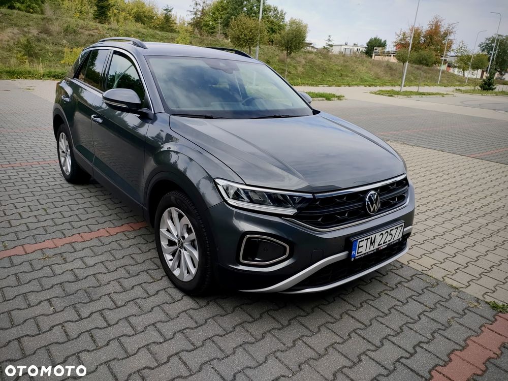 Volkswagen T-Roc 2022 photo 2
