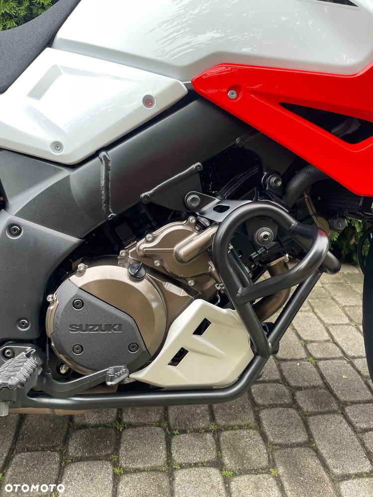 Suzuki DL - 8