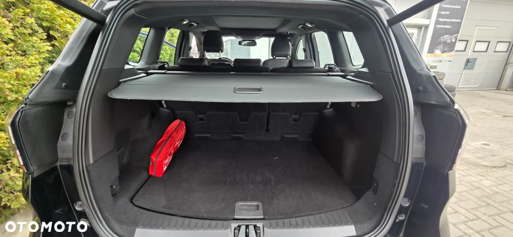 Ford Kuga 2.0 TDCi 4WD Titanium Plus - 35