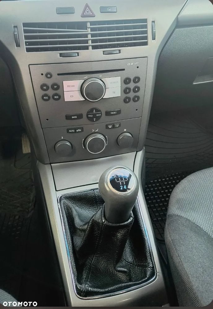 Opel Astra 1.6 Cosmo - 8