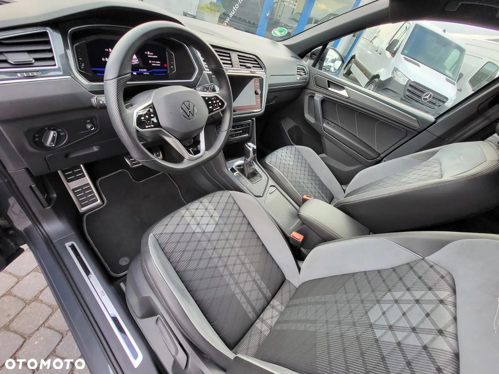 Volkswagen Tiguan 2.0 TDI R-Line DSG - 11
