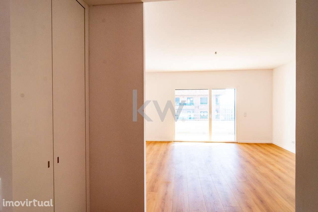 T3 com Box nas Colinas do Cruzeiro – Pronto a Viver com Todo o Confort - Grande imagem: 2/39