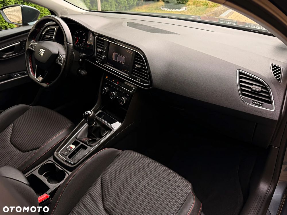 Seat Leon 2.0 TDI DPF Start&Stop FR - 28