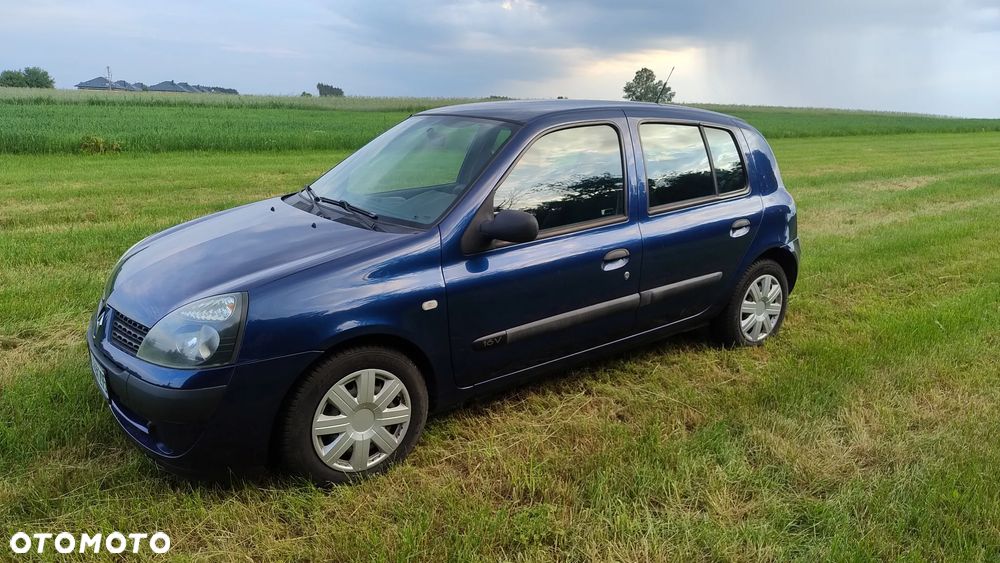 Renault Clio 1.2 16V Emotion - 2