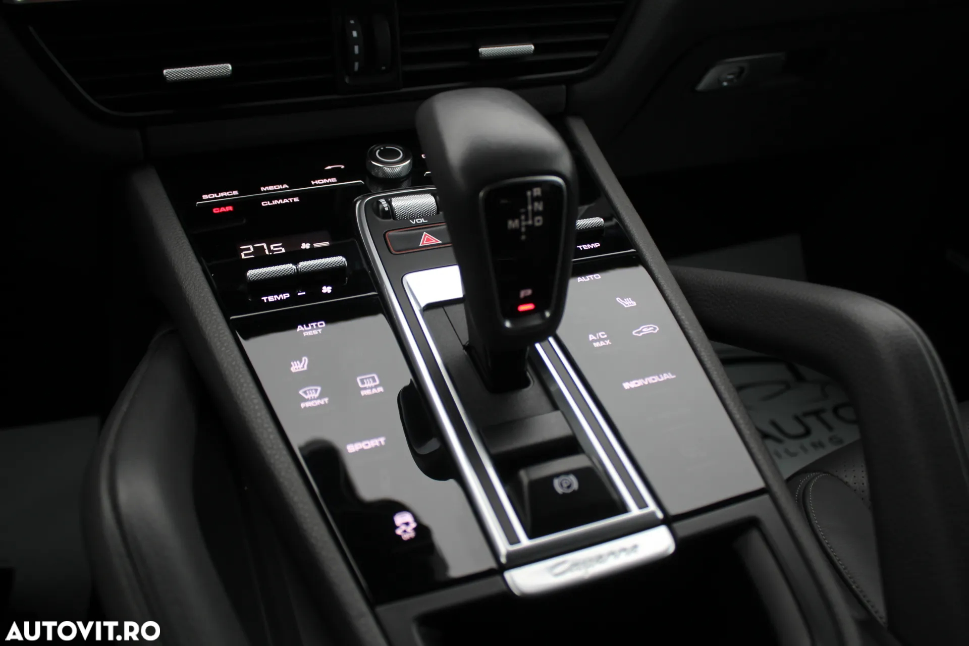 Porsche Cayenne - 9