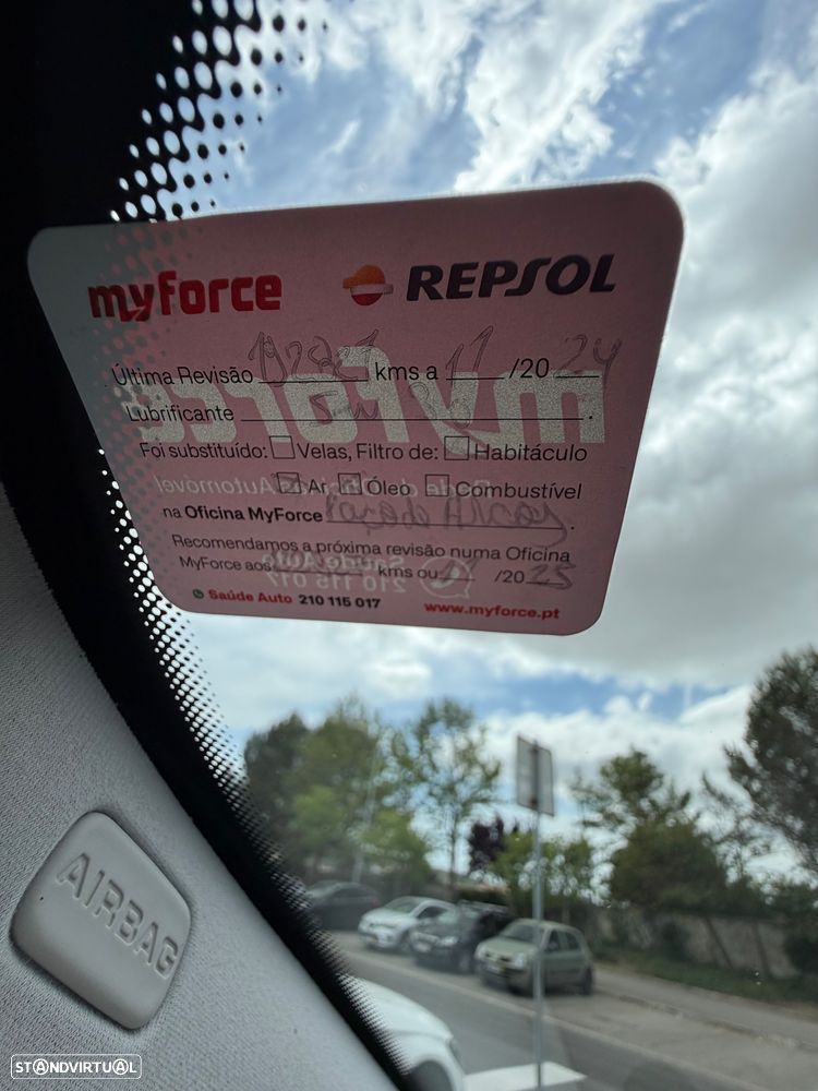 Peugeot 5008 1.6 BlueHDi Style EAT6 - 32