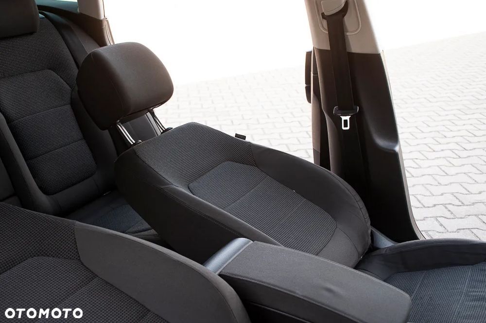Volkswagen Passat 1.8 TSI Exclusive - 21
