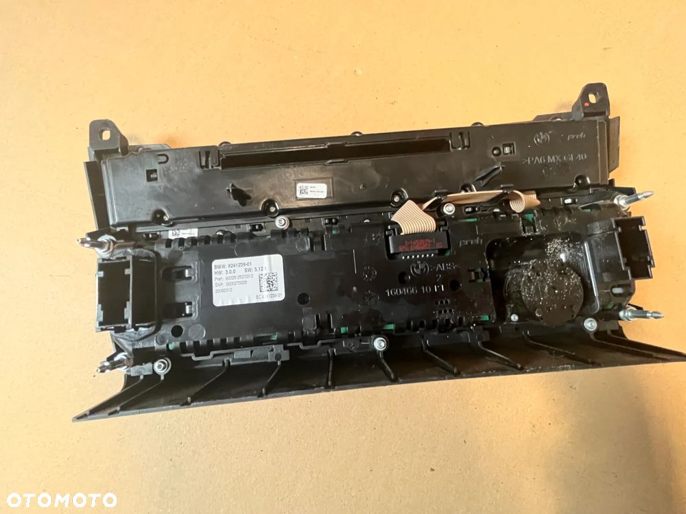 PANEL RADIA KLIMATYZACJI BMW 5 F10 F11 9241239 - 2