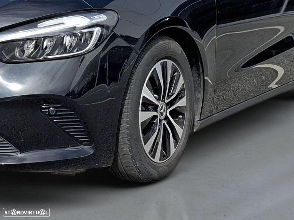 Mercedes-Benz B 180 d - 4
