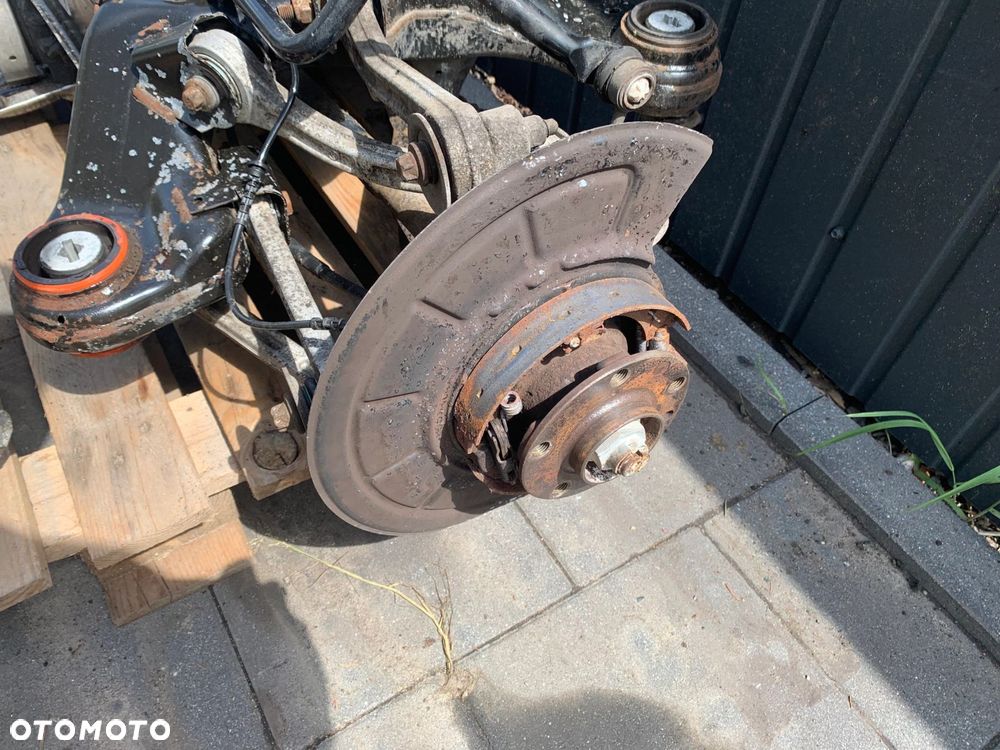 ZWROTNICA Z WAHACZAMI PRAWY LEWY TYŁ MASERATI GHIBLI III - 4