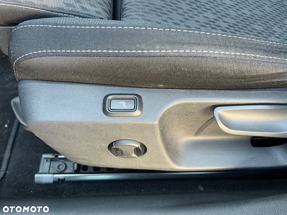 Skoda Octavia 2.0 TDI 4x4 Style DSG - 21