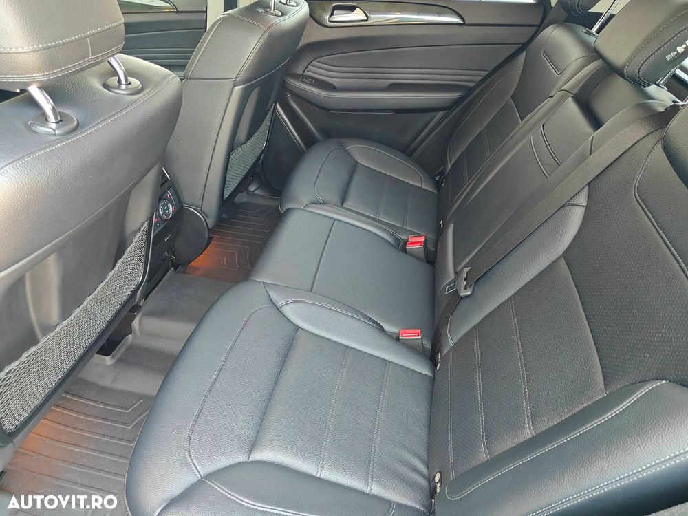 Mercedes-Benz GLE 350 d 4MATIC 9G-TRONIC AMG Line - 23