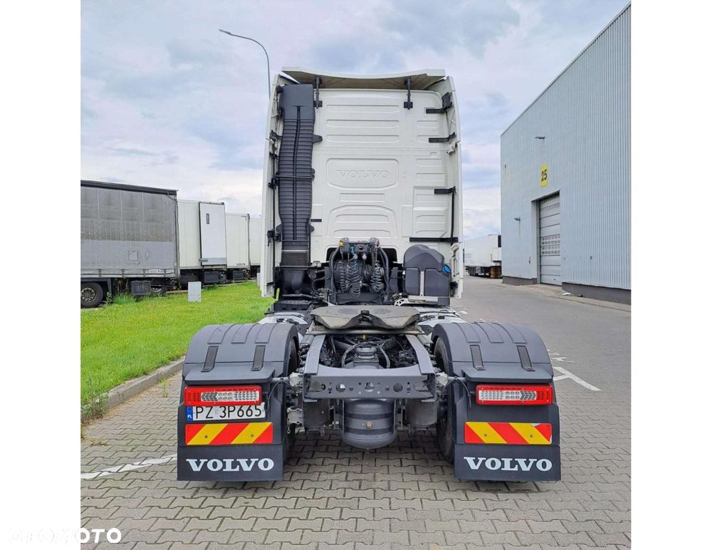 Volvo FH 460 Globetrotter XL i-Save - 4