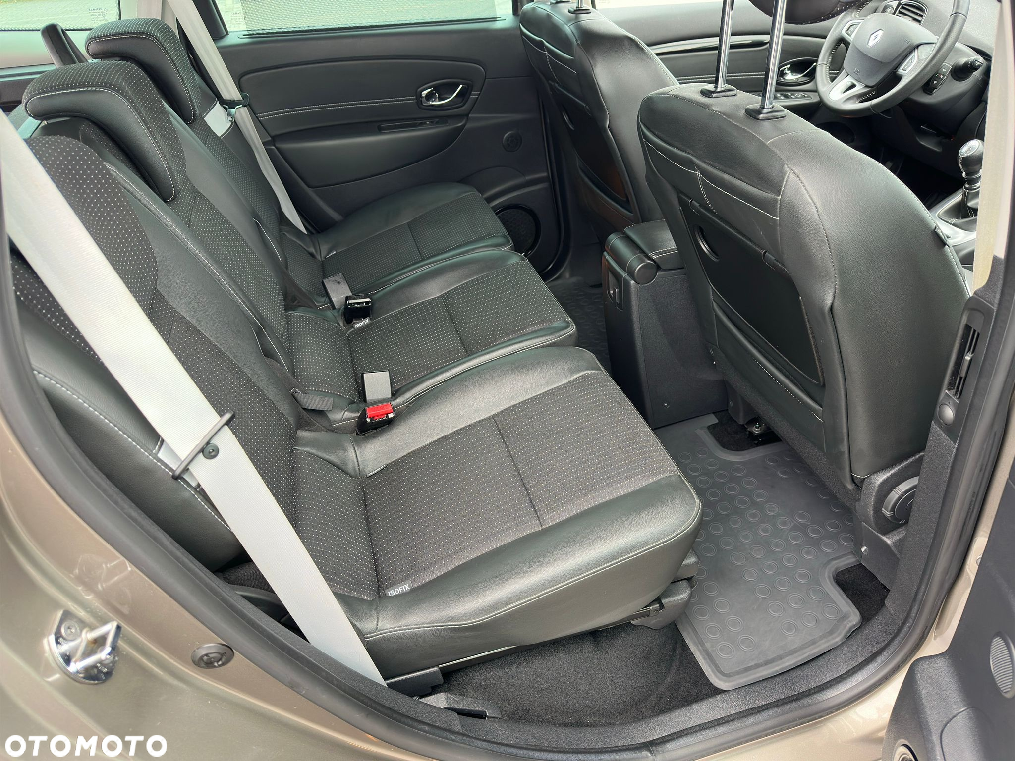 Renault Grand Scenic ENERGY dCi 130 BOSE EDITION - 19