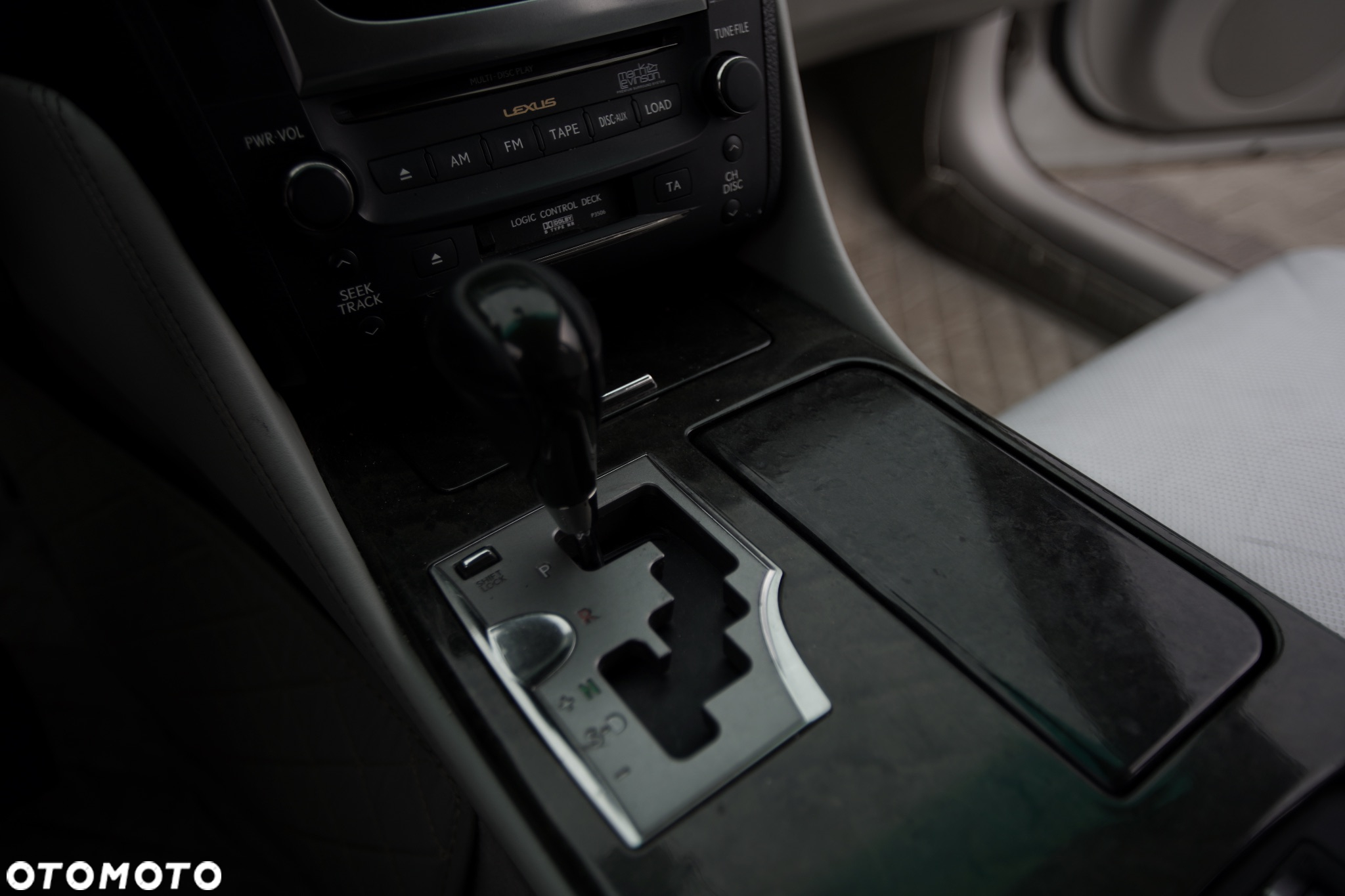 Lexus GS 450h Prestige - 17