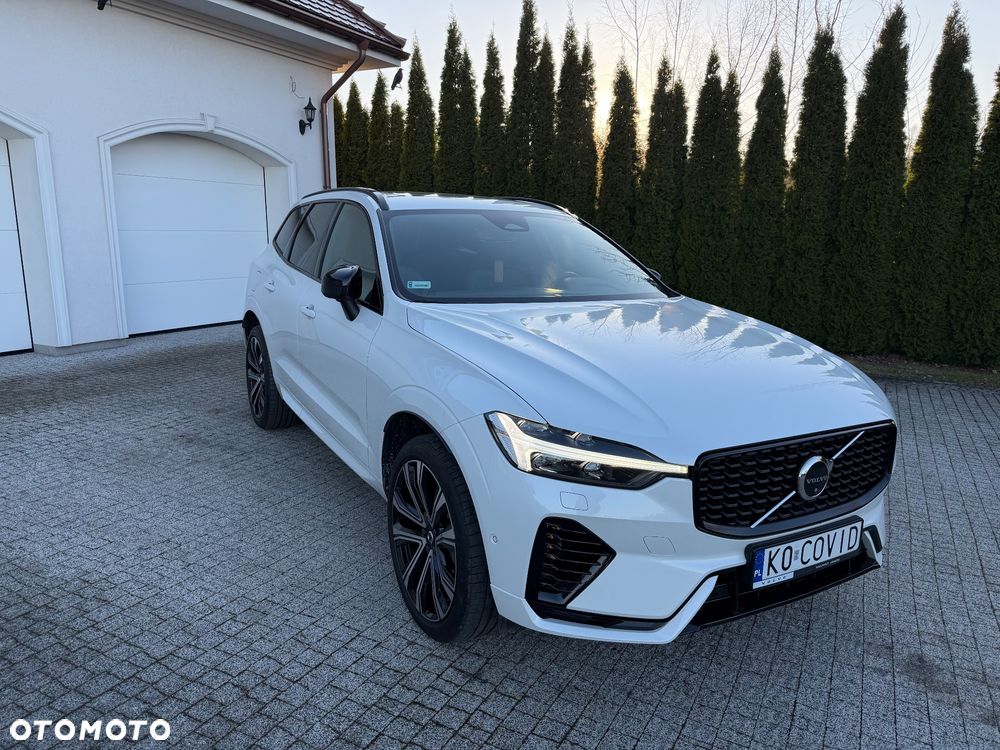 Volvo XC 60 T6 Plug-In Hybrid AWD Ultra Dark - 13