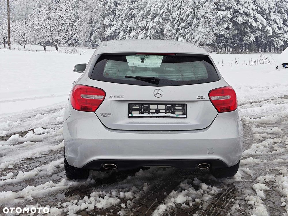 Mercedes-Benz Klasa A 180 CDI BlueEFFICIENCY Edition Style - 23