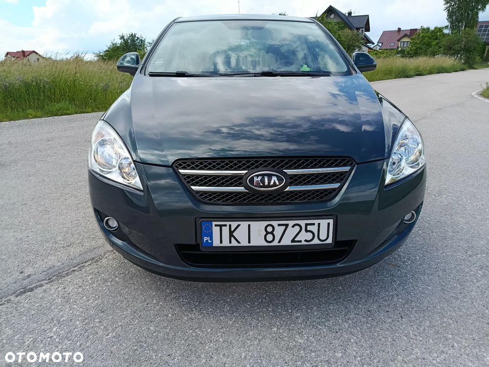 Kia Ceed - 5