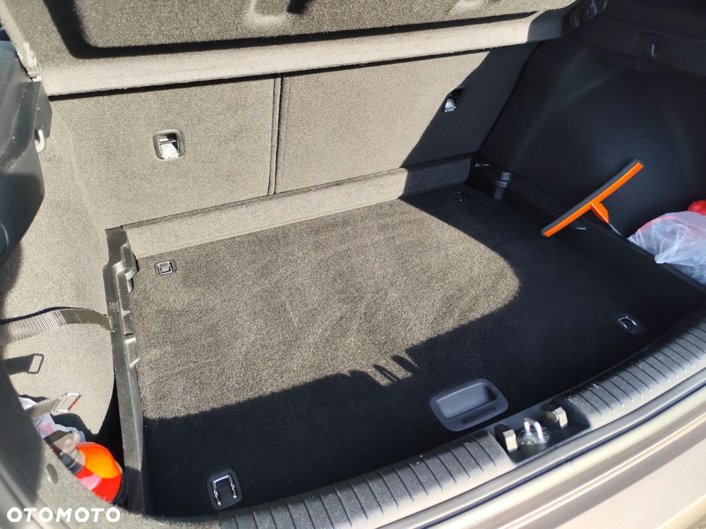 Kia Ceed 1.4 T-GDI M - 12
