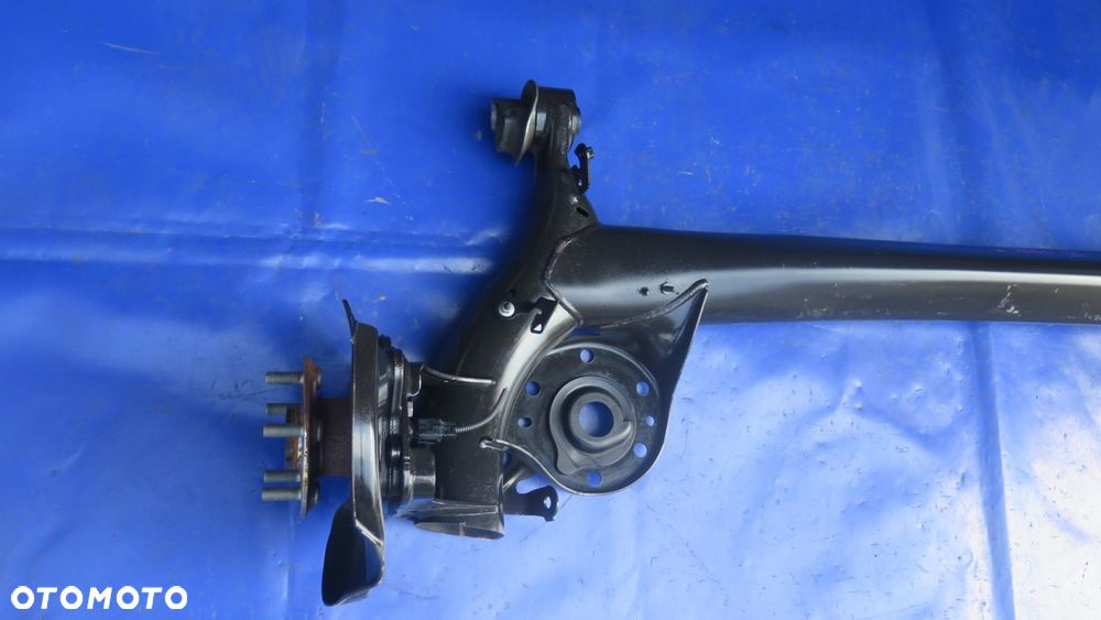 BELKA ZAWIESZENIE TYŁ TOYOTA YARIS IV ORYGINAŁ - 3