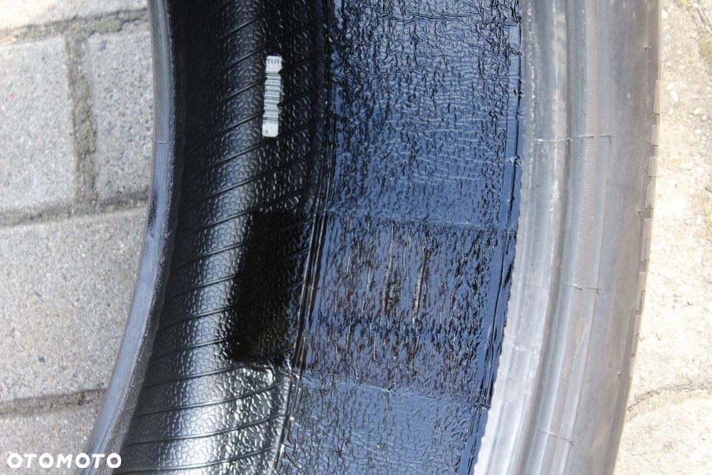 1x 215/55R17 94H PIRELLI WINTER SOTTOZERO 3 17r 7mm - 7