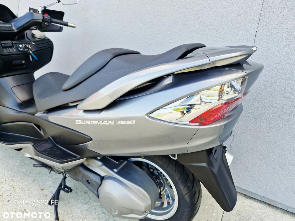 Suzuki Burgman - 16