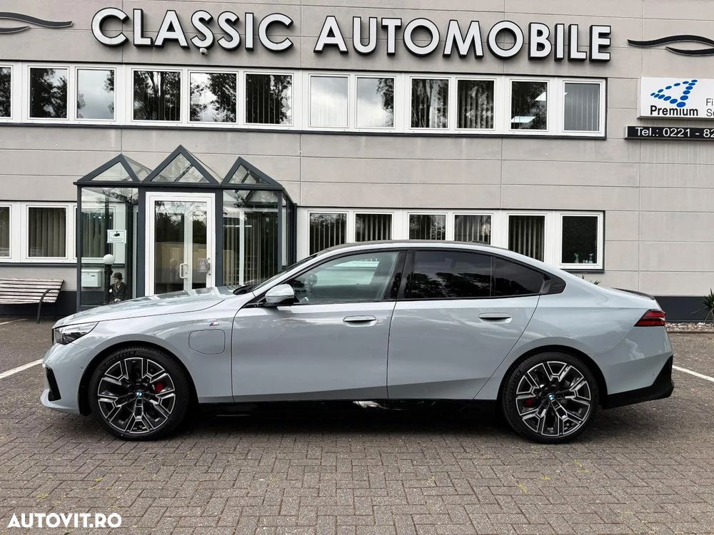 BMW Seria 5 530e Aut. - 4