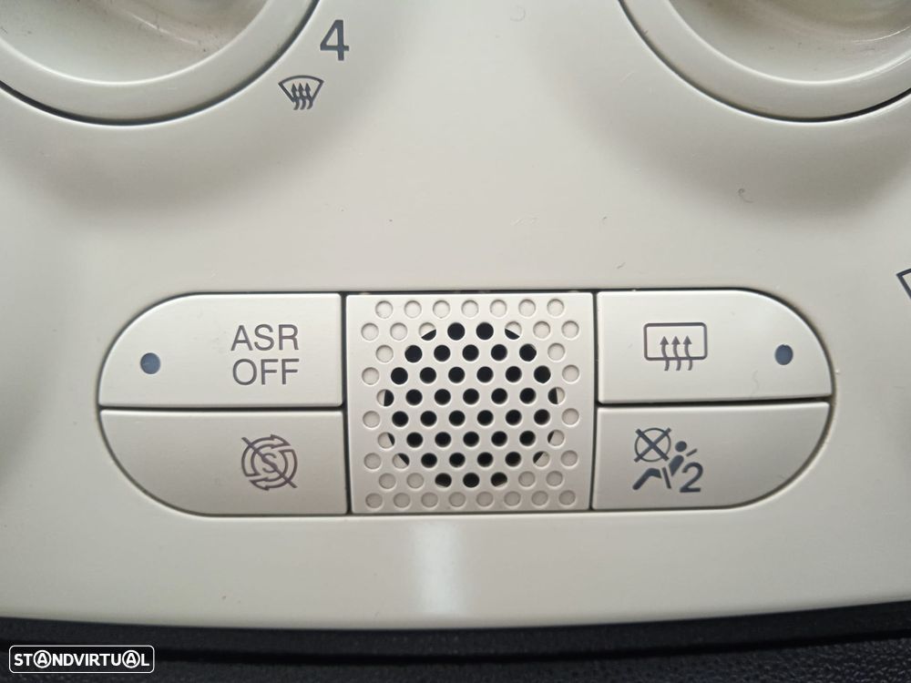 Fiat 500 1.2 Lounge S&S - 33