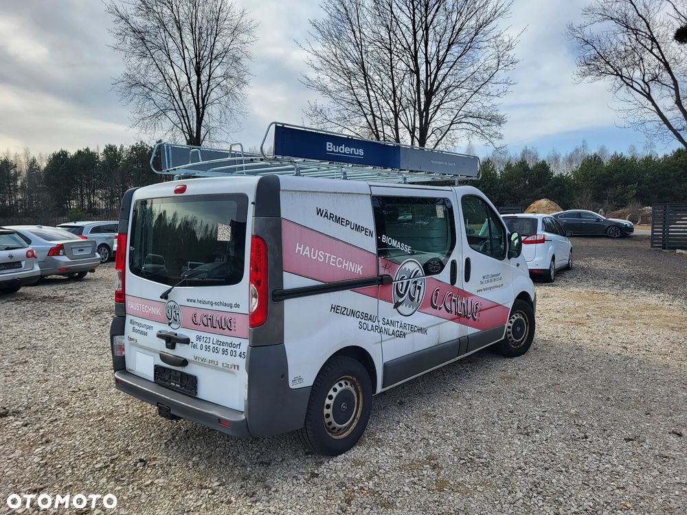 Opel Vivaro - 12