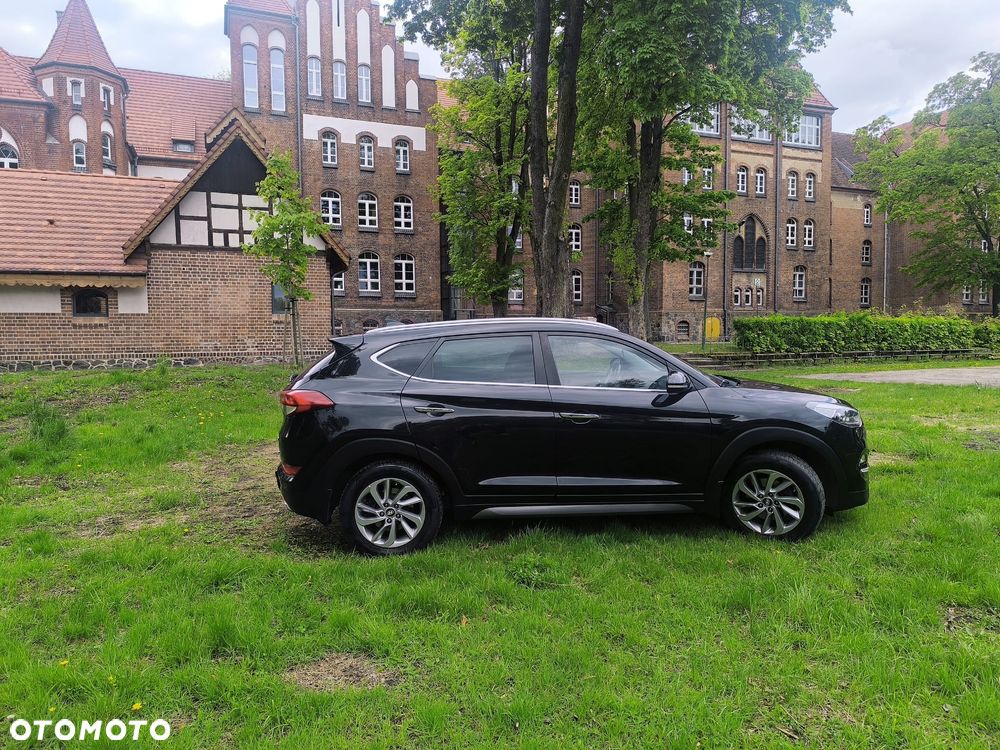 Hyundai Tucson 2.0 CRDI Comfort 4WD - 15