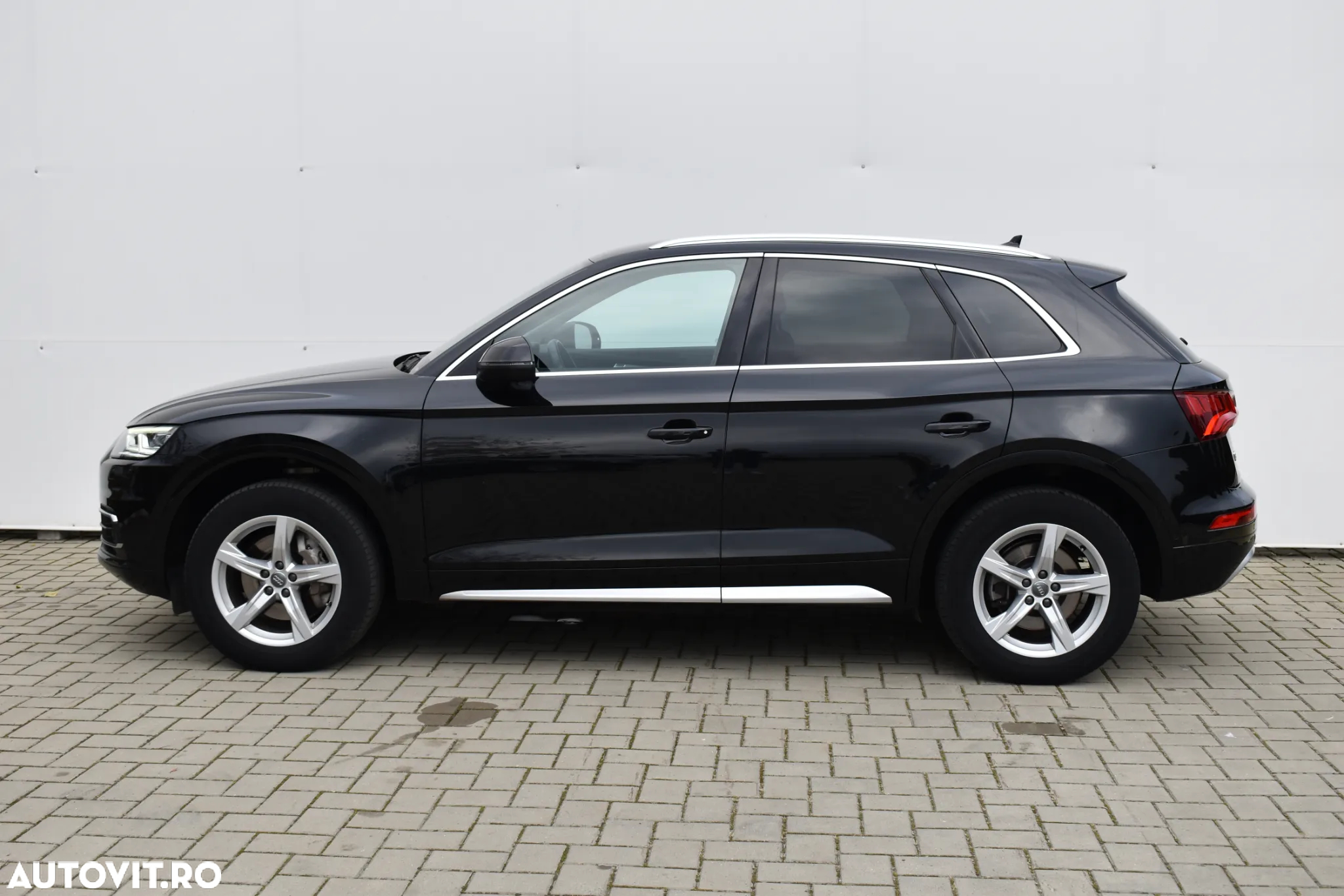 Audi Q5 40 TDI quattro S tronic sport - 6