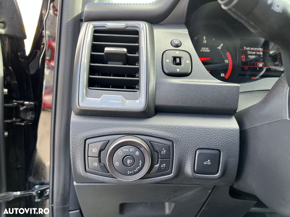 Ford Ranger Raptor - 10