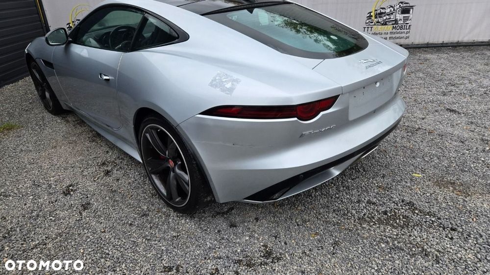 Jaguar F-Type - 19
