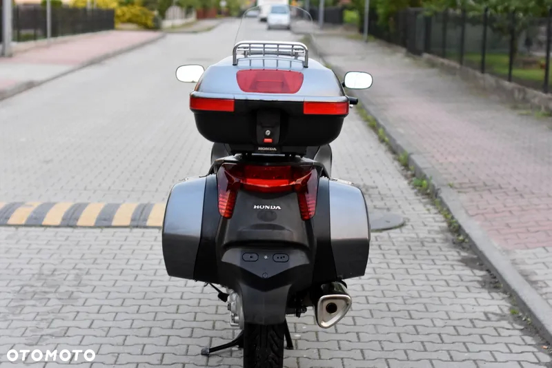 Honda NTV - 15