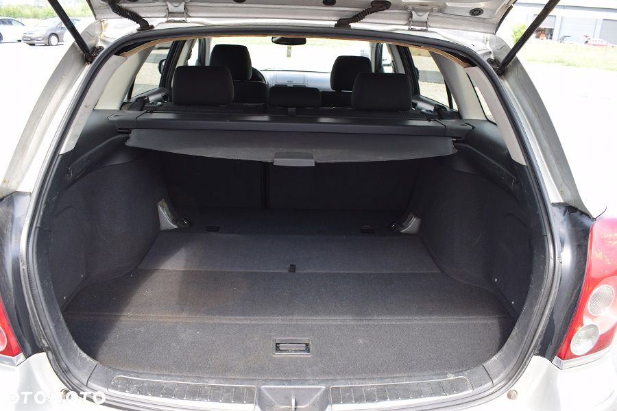 Toyota Avensis 2.0 D-4D Sol plus+NAVI - 8