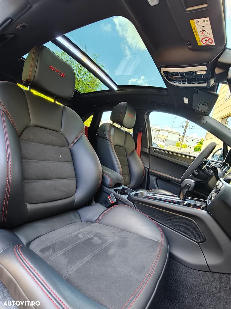Porsche Macan GTS PDK - 12