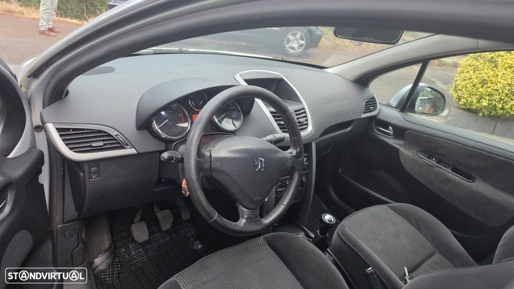 Peugeot 207 1.6 HDi Sport - 1