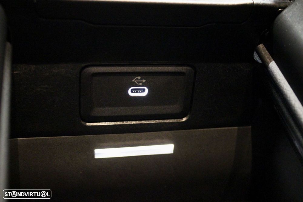 Mercedes-Benz C 300 de AMG Line - 42