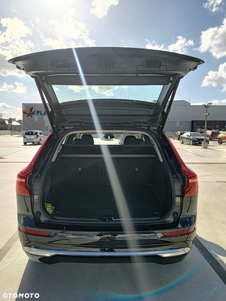 Volvo XC 60 T6 Plug-In Hybrid AWD Inscription Expression - 22