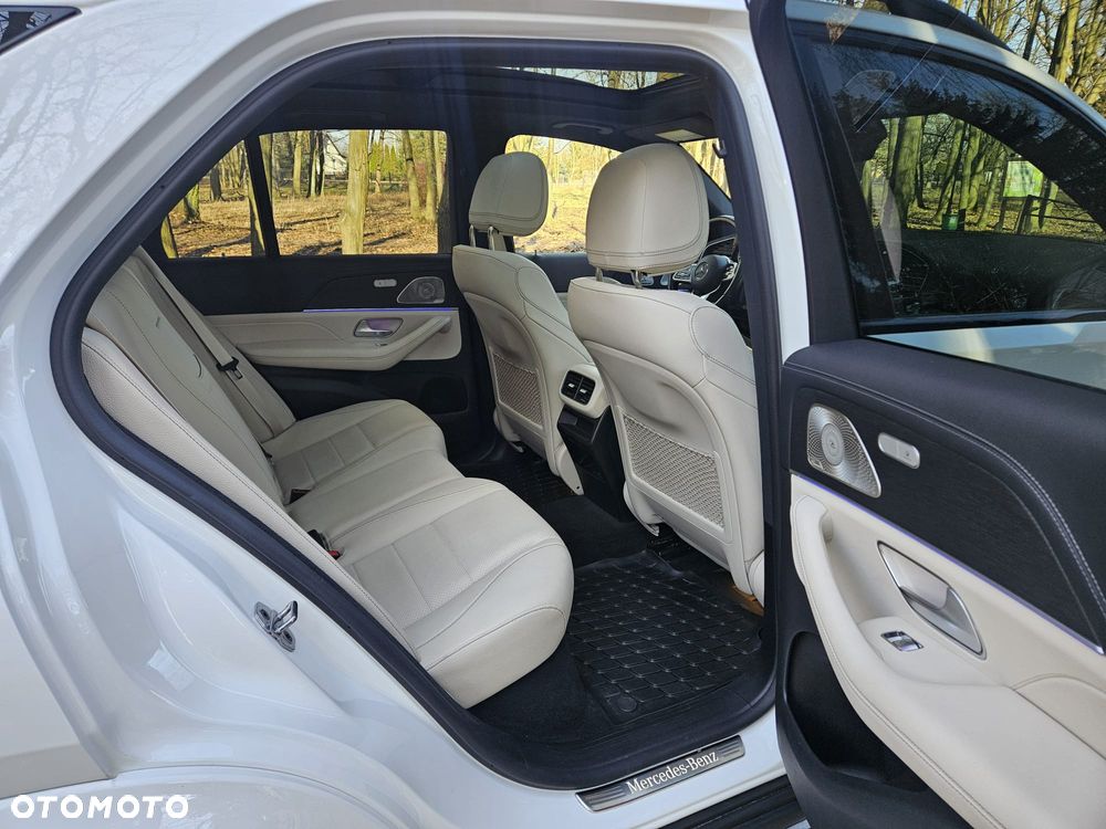 Mercedes-Benz GLE - 15