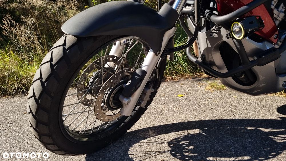 Honda Transalp - 11