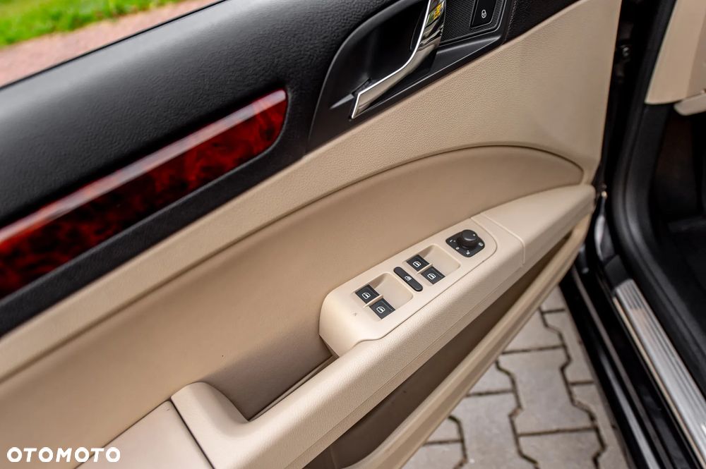 Skoda Superb 3.6 V6 4x4 DSG L&K - 31